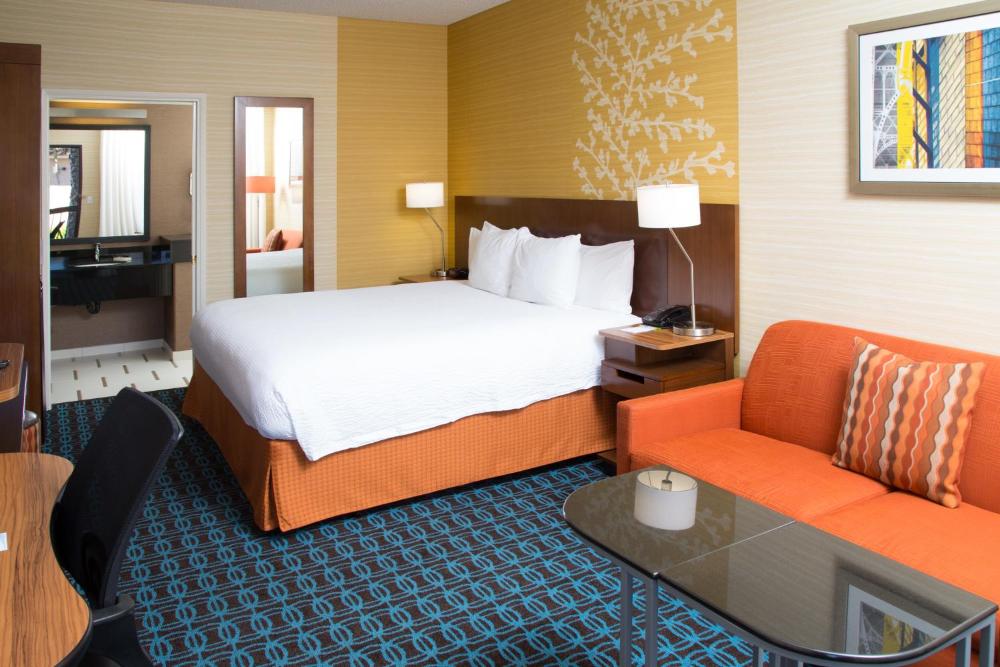 King Room with Sofa Bed interior